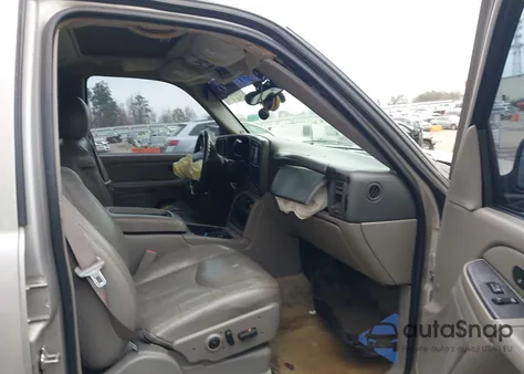 2004 Chevrolet Tahoe Lt из США, поврежденный, VIN 1GNEC13Z44J301665